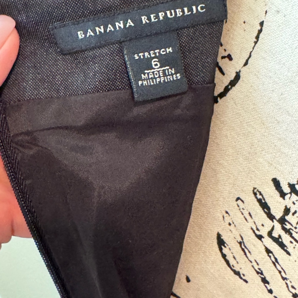 Banana Republic Charcoal Dress - Picture 5 of 6